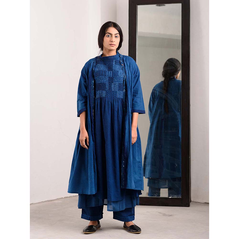 JAYATI GOENKA Blue Solid Shrug