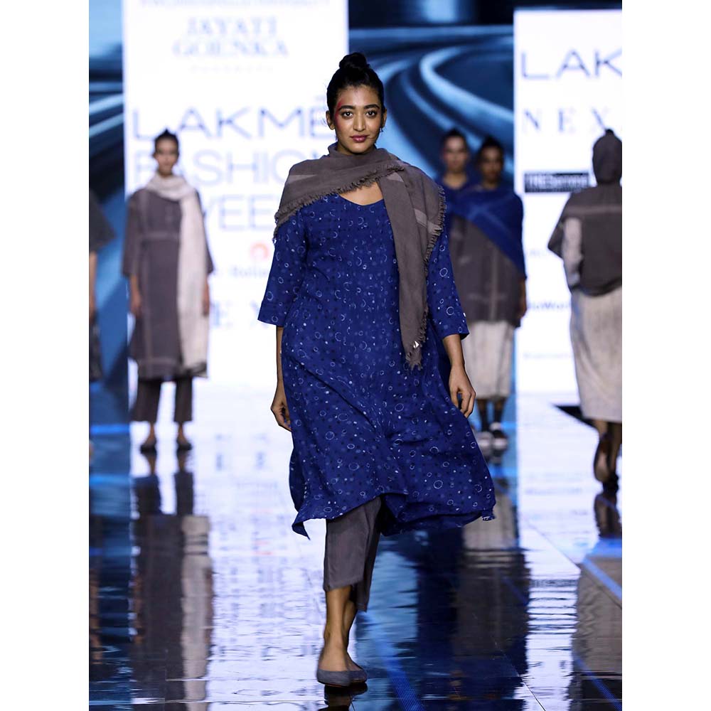 JAYATI GOENKA Grey Solid Pants