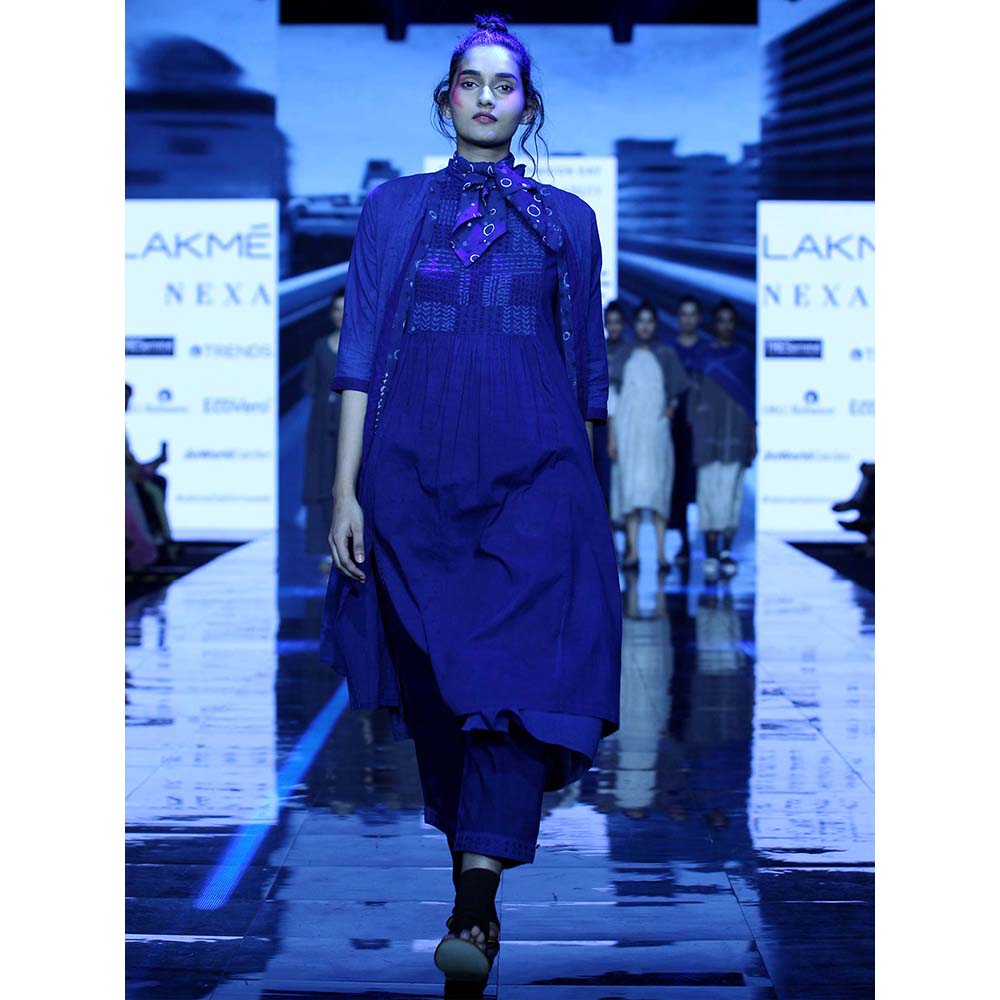 JAYATI GOENKA Blue Solid Pants