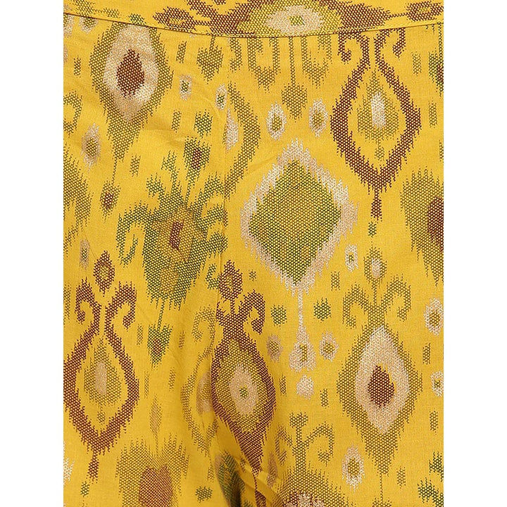 Janasya Yellow Cotton Ikkat Kurta with Palazzo (Set of 2)