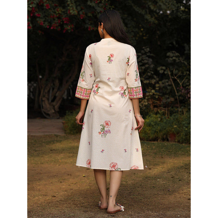 Juniper White Floral Printed A-Line Pleated Cotton Dress With Kantha Work & Tassels