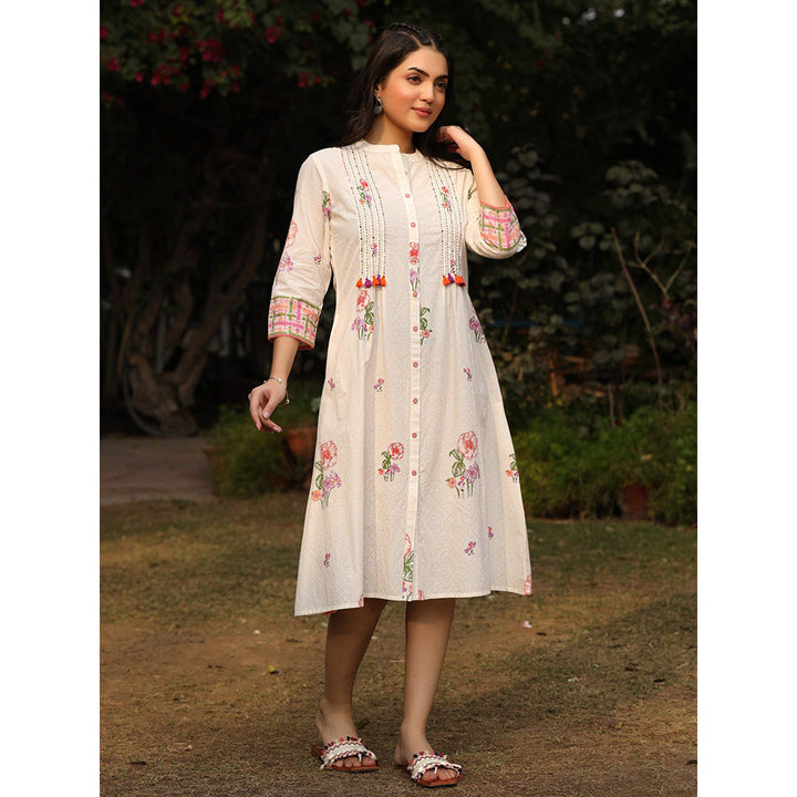 Juniper White Floral Printed A-Line Pleated Cotton Dress With Kantha Work & Tassels