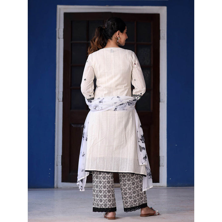 Juniper Off-White Embroidered Cotton Dobby Kurta Set With Pants & Dupatta
