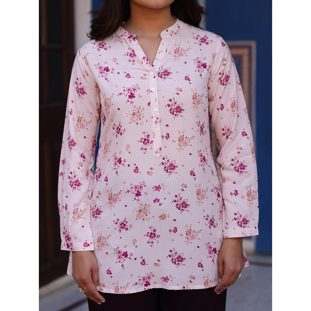 Juniper Womens Pink Floral Printed Tunic in Rayon