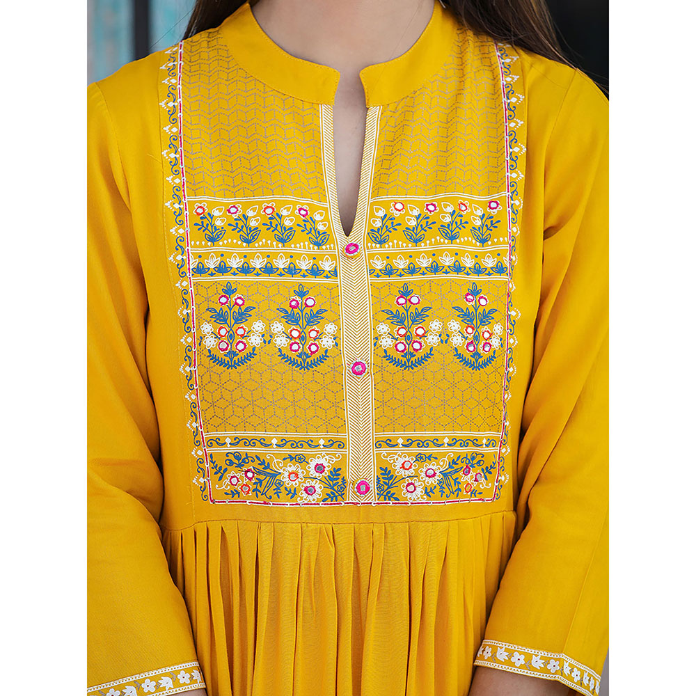 KAAJH Rayon Printed Yellow Side Slit Long Ethnic Kurta