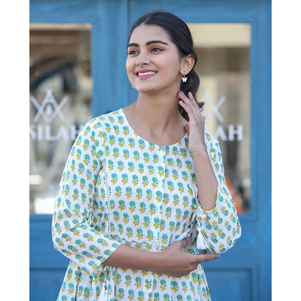 KAAJH White Green Floral Print Cotton Shirt Style Tunic