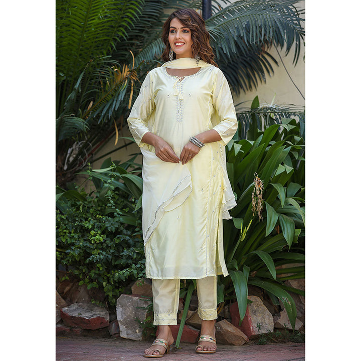 KAAJH Cream Muslin Silk Kurta Pants with Dupatta (Set of 3)