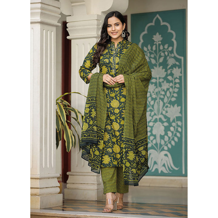 KAAJH Green Floral Printed Thread Work Cotton Kurta Pants with Dupatta (Set of 3)