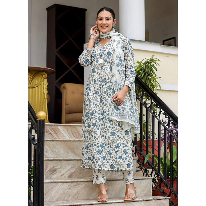 KAAJH White Floral Printed Aaliya Cut Kurta with Pant and Dupatta (Set of 3)