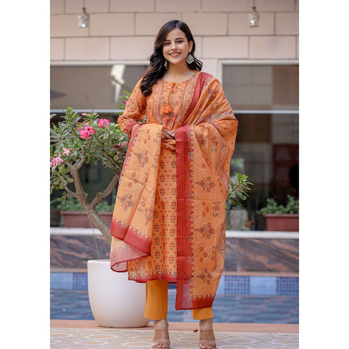 KAAJH Orange Digital Print Chanderi Kurta Pant With Dupatta (Set of 3)