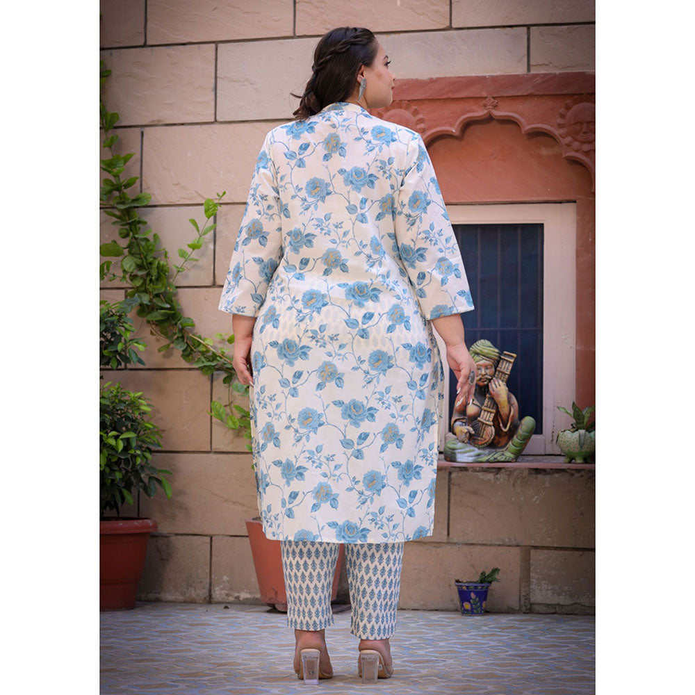 KAAJH Plus Size Blue Floral Print Cotton Kurta and Pant (Set of 2)