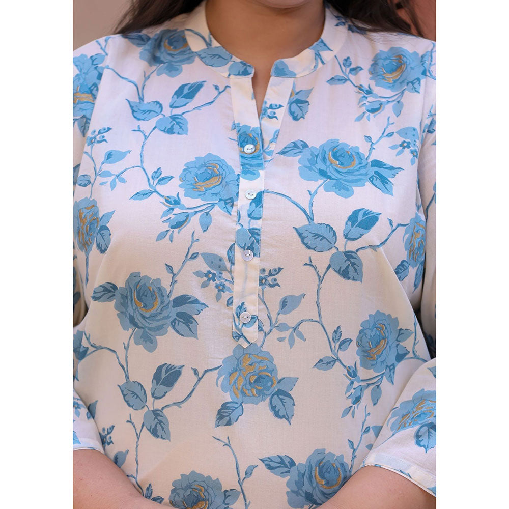 KAAJH Plus Size Blue Floral Print Cotton Kurta and Pant (Set of 2)