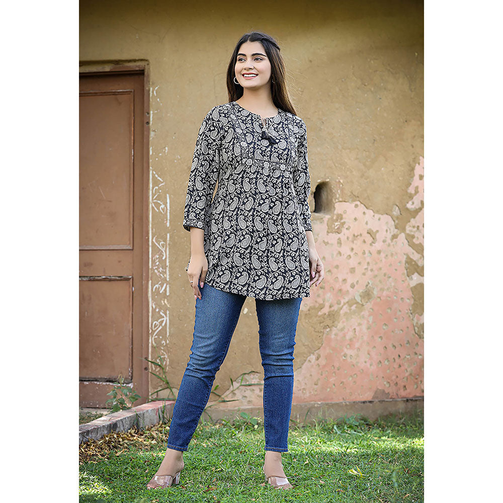 KAAJH Black Printed French Crepe Top