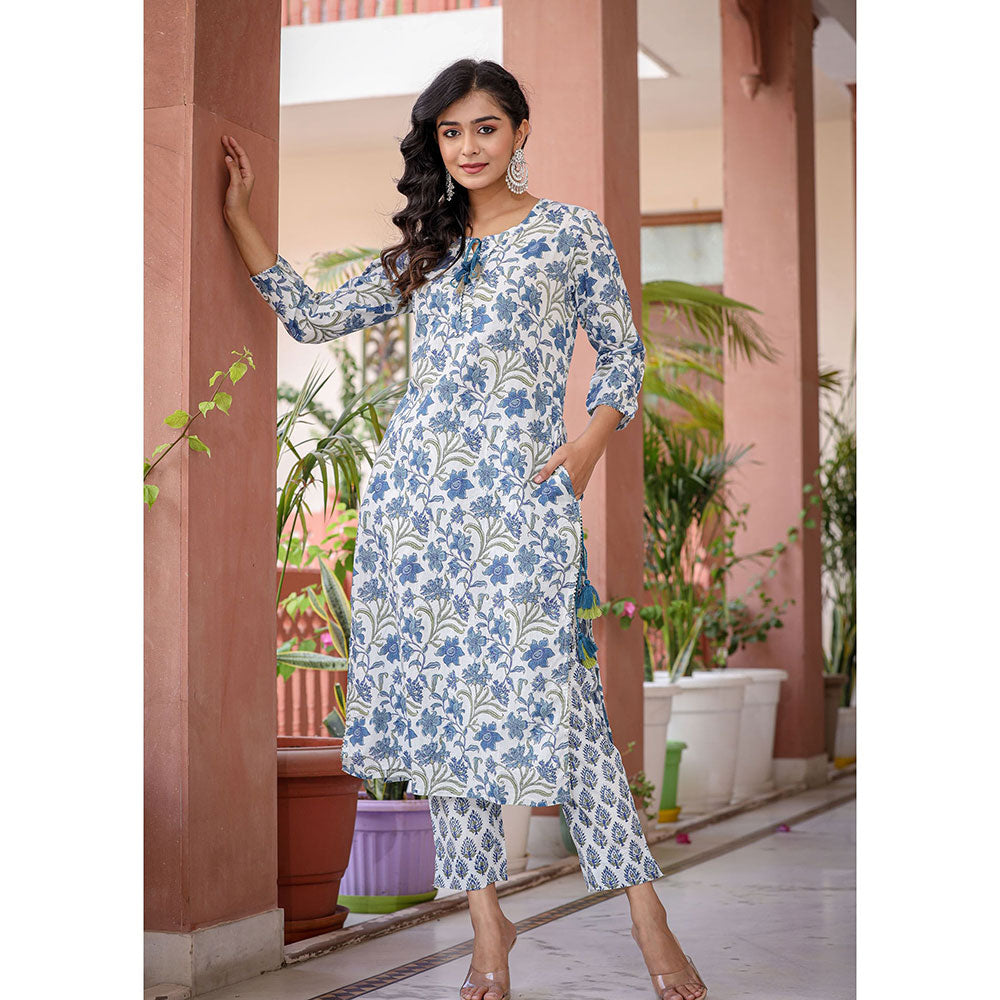 KAAJH White Blue Floral Print Kurta and Pants (Set of 2)