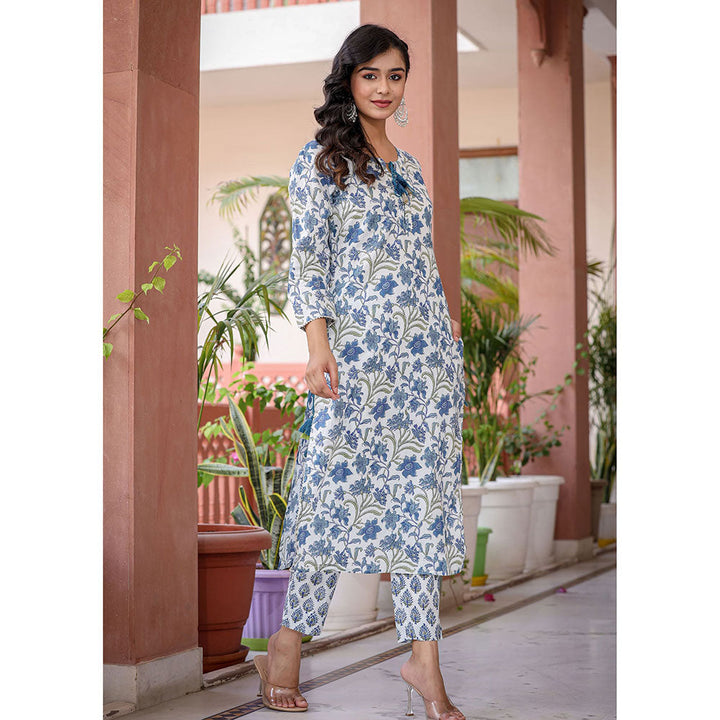 KAAJH White Blue Floral Print Kurta and Pants (Set of 2)