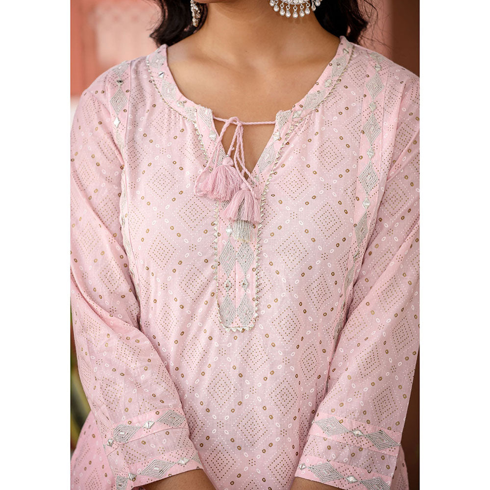 KAAJH Pastel Pink Printed Kurta and Pants (Set of 2)