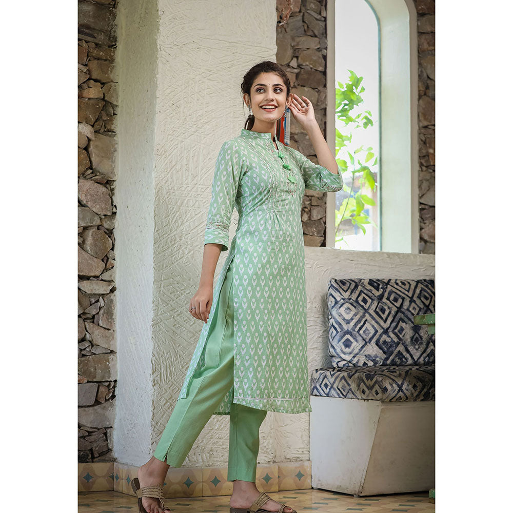 KAAJH Green Cotton Kurta and Pants (Set of 2)