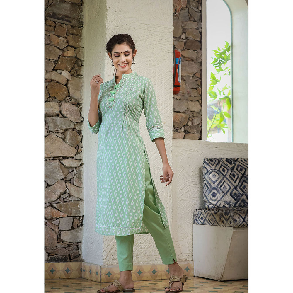 KAAJH Green Cotton Kurta and Pants (Set of 2)