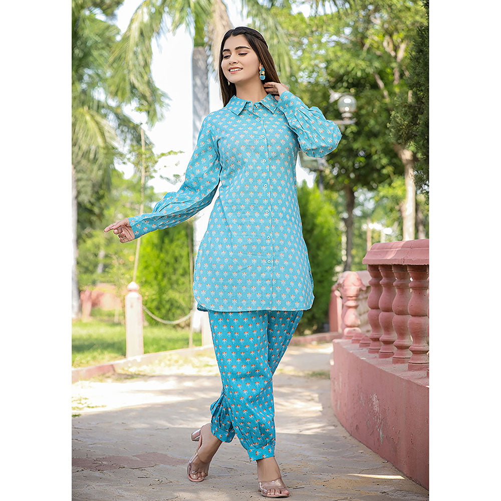 KAAJH Sky Blue Printed Cotton Kurta and Pants (Set of 2)