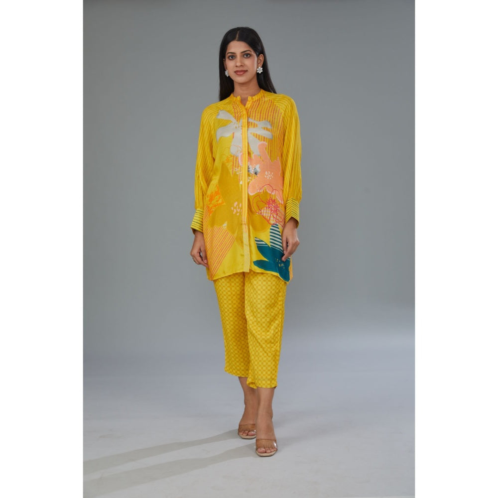 Kahani Lush Yellow Floral Co-Ord (Set of 2)