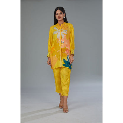 Kahani Lush Yellow Floral Co-Ord (Set of 2)