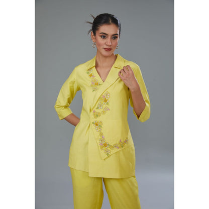 Kahani Lush Yellow Floral Co-Ord (Set of 2)