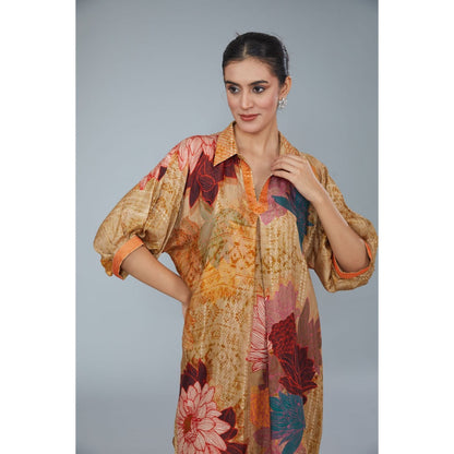 Kahani Lush Beige Floral Co-Ord (Set of 2)