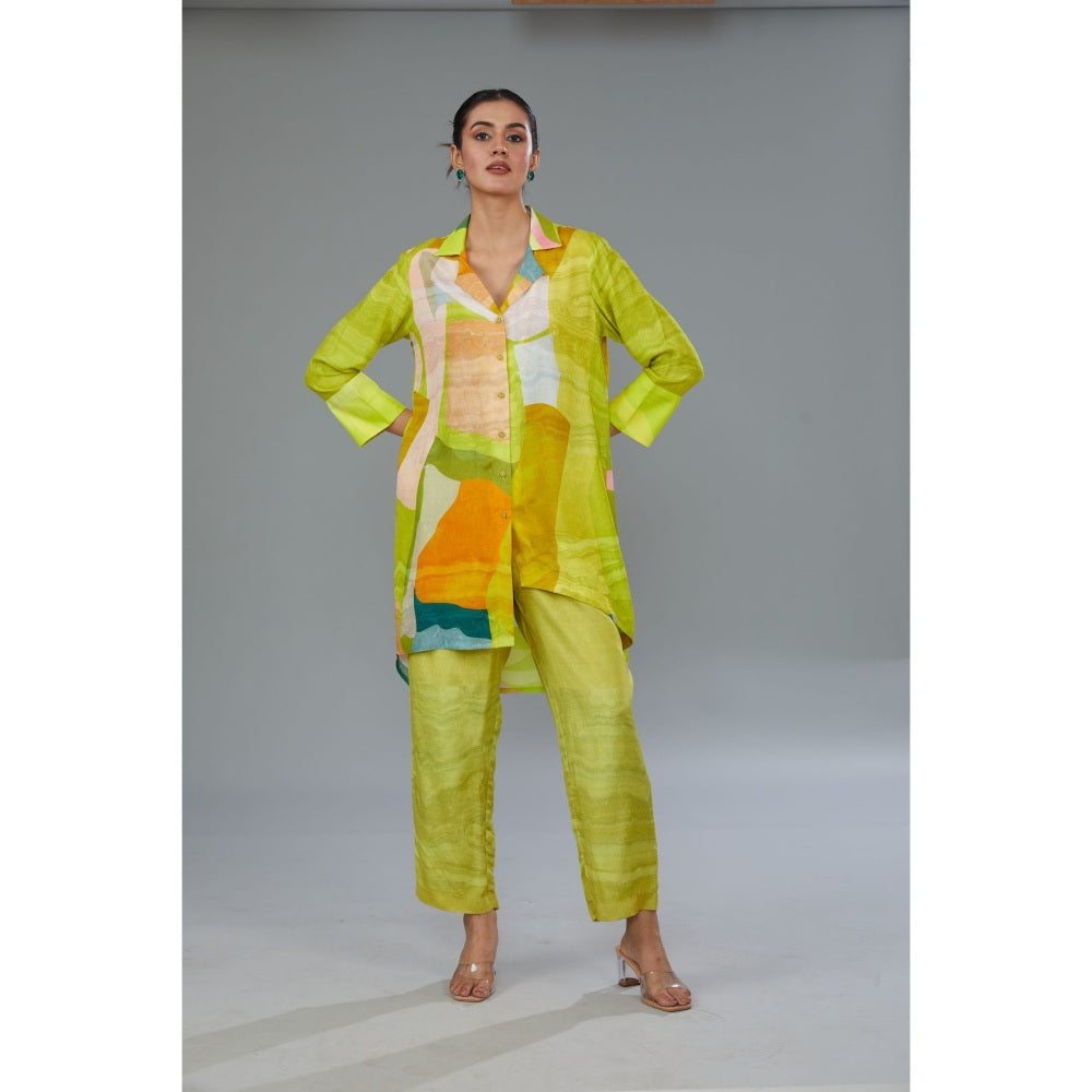Kahani Lush Green Printed Co-Ord (Set of 2)