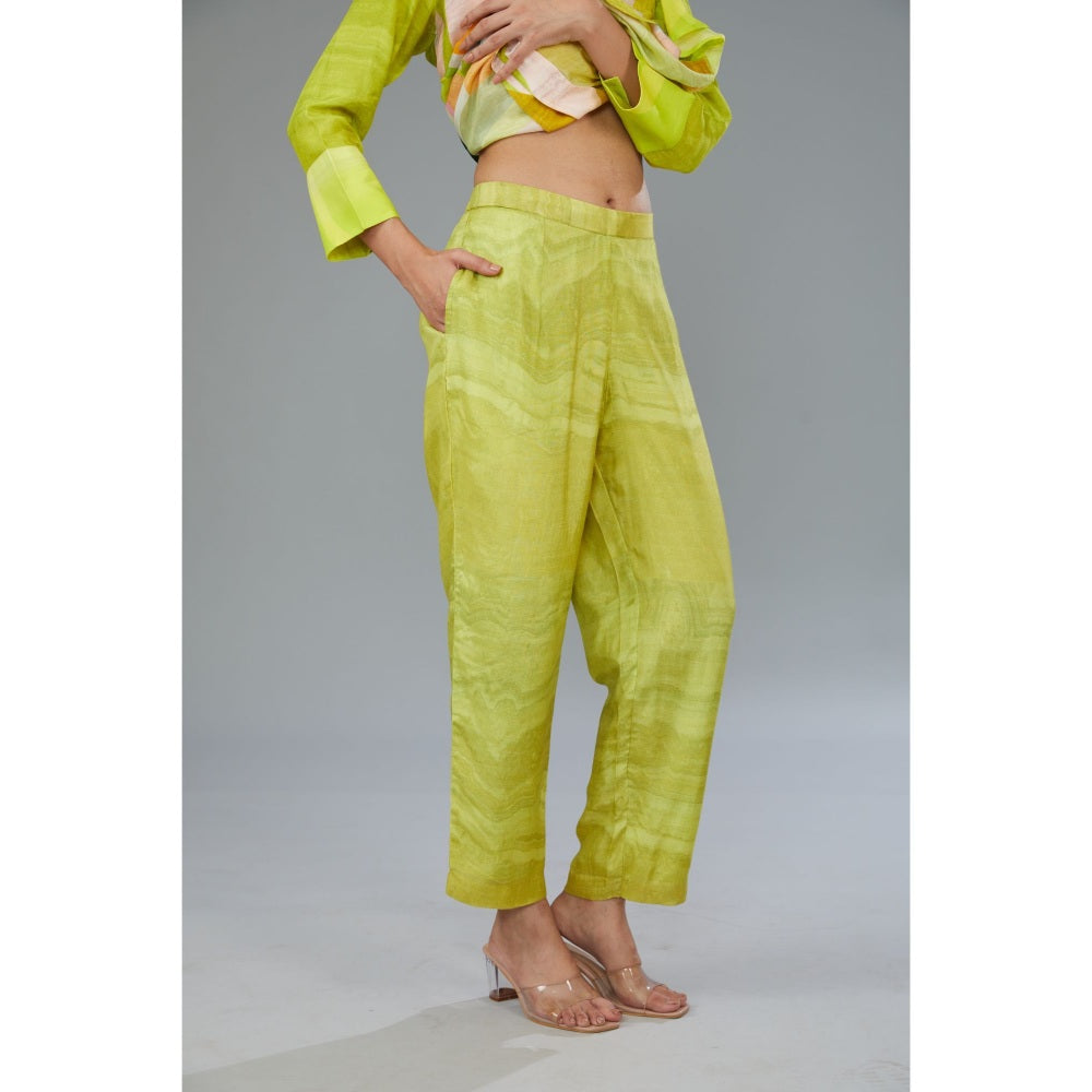 Kahani Lush Green Printed Co-Ord (Set of 2)