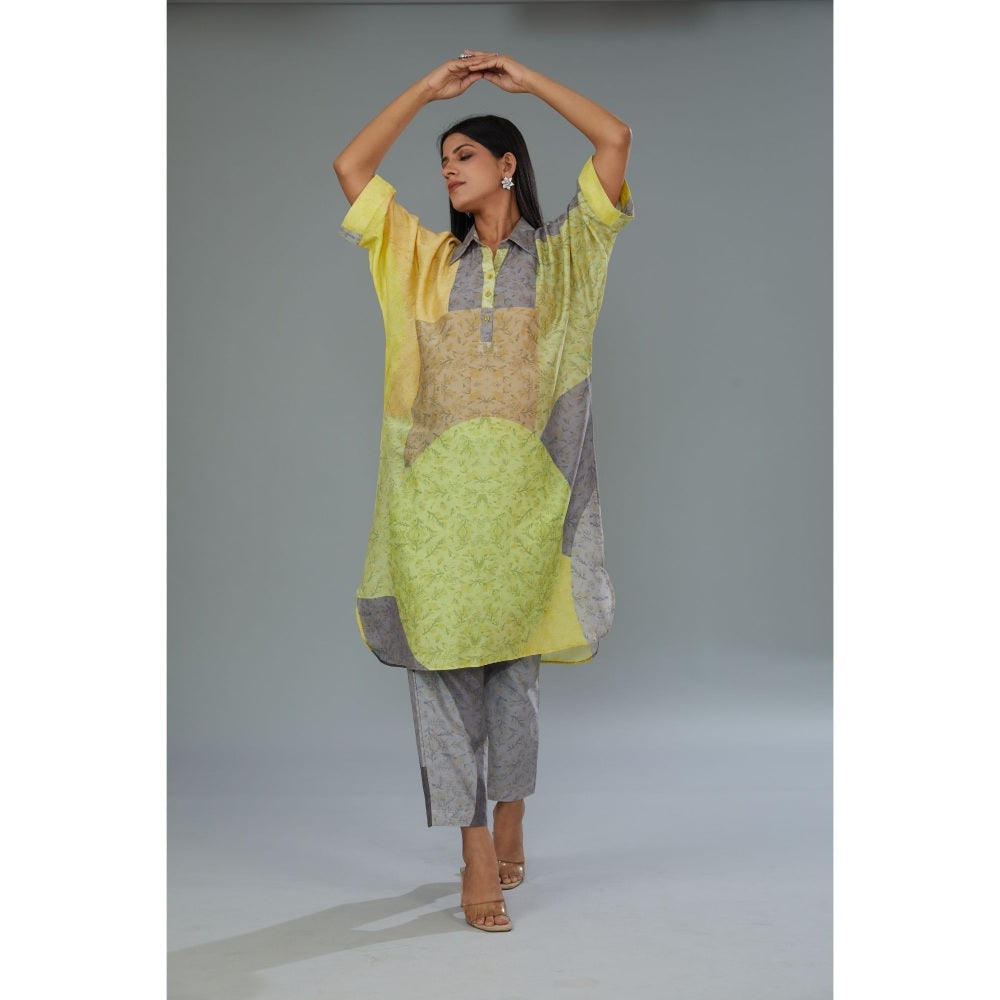Kahani Lush Grey Printed Co-Ord (Set of 2)