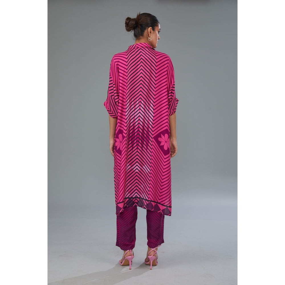 Kahani Lush Pink Floral Co-Ord (Set of 2)