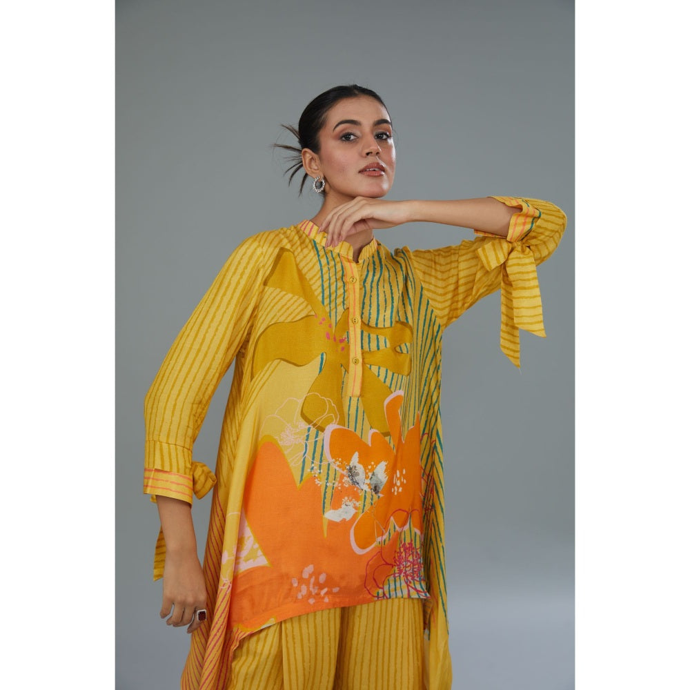 Kahani Lush Yellow Floral Co-Ord (Set of 2)