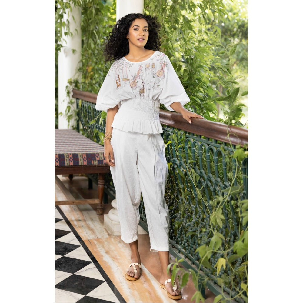 Kahani Lush White Umbrella Co-Ord (Set of 2)
