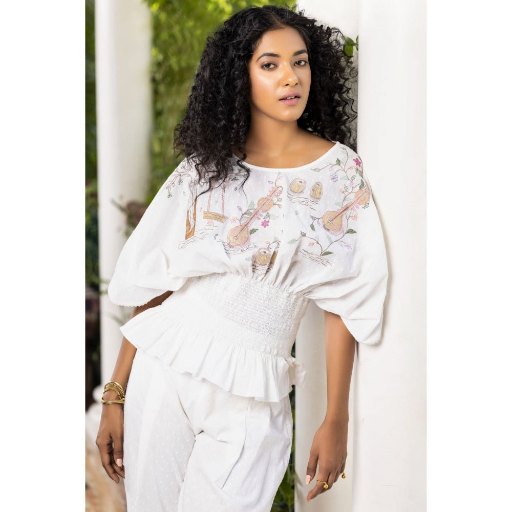 Kahani Lush White Umbrella Co-Ord (Set of 2)