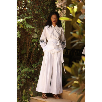 Kahani Lush White Plain Co-Ord (Set of 3)