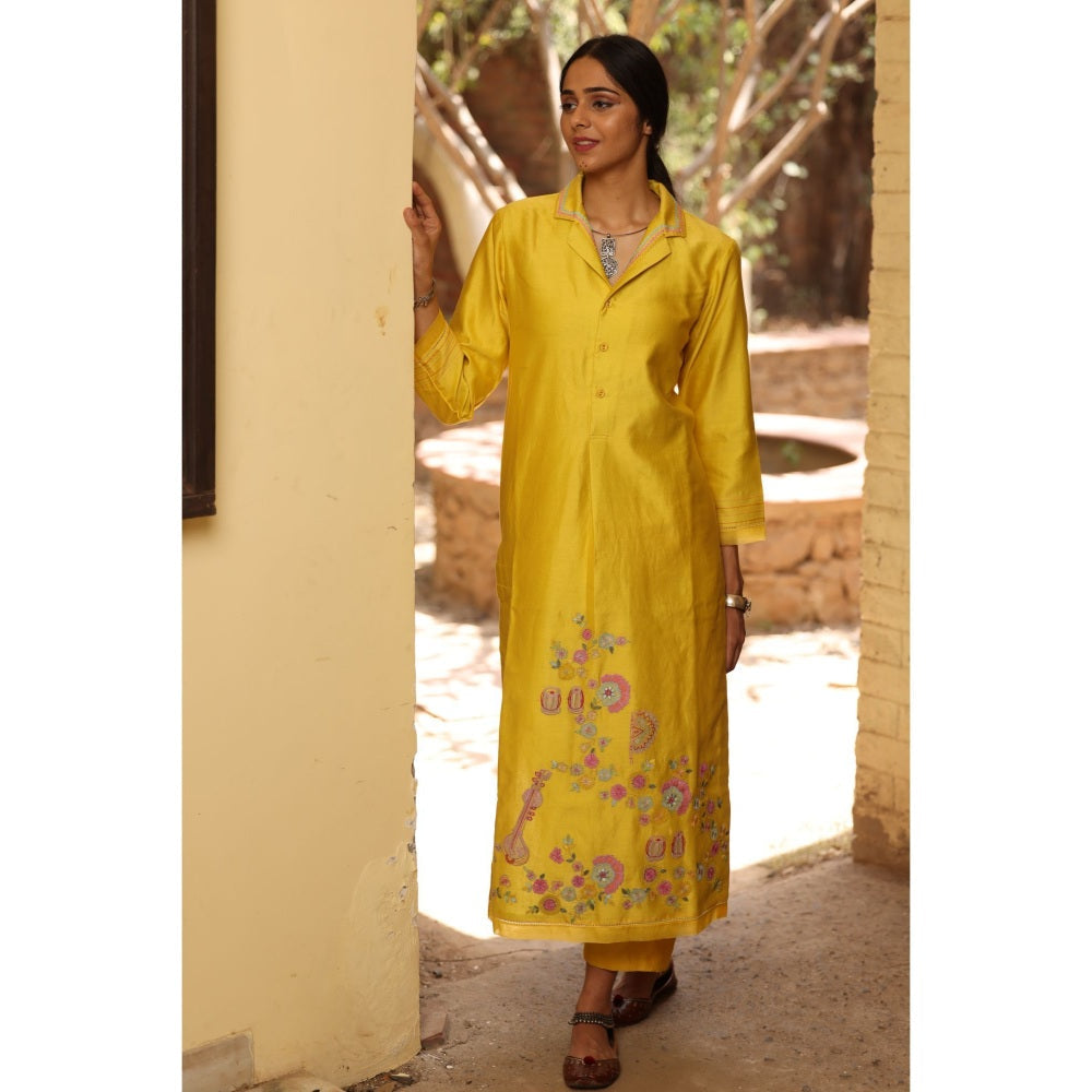 Kahani Lush Yellow Printed Kurta with Pant (Set of 2)
