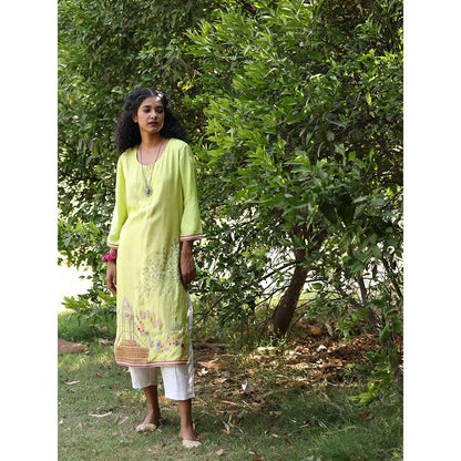 Kahani Lush Green Printed Kurta & Pant (Set of 2)