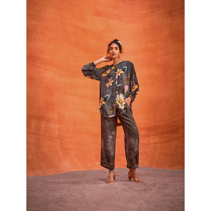 KALISTA Space Grey Carly Co-Ord (Set of 2)