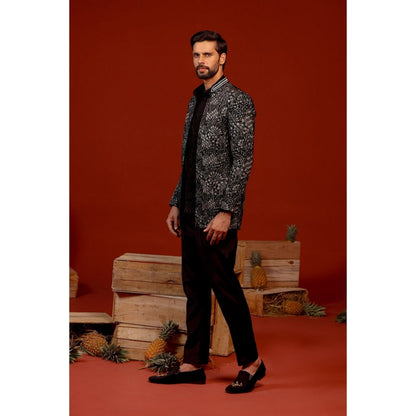 KALPRAAG Rithvik Black Kurta and Pant with Coat