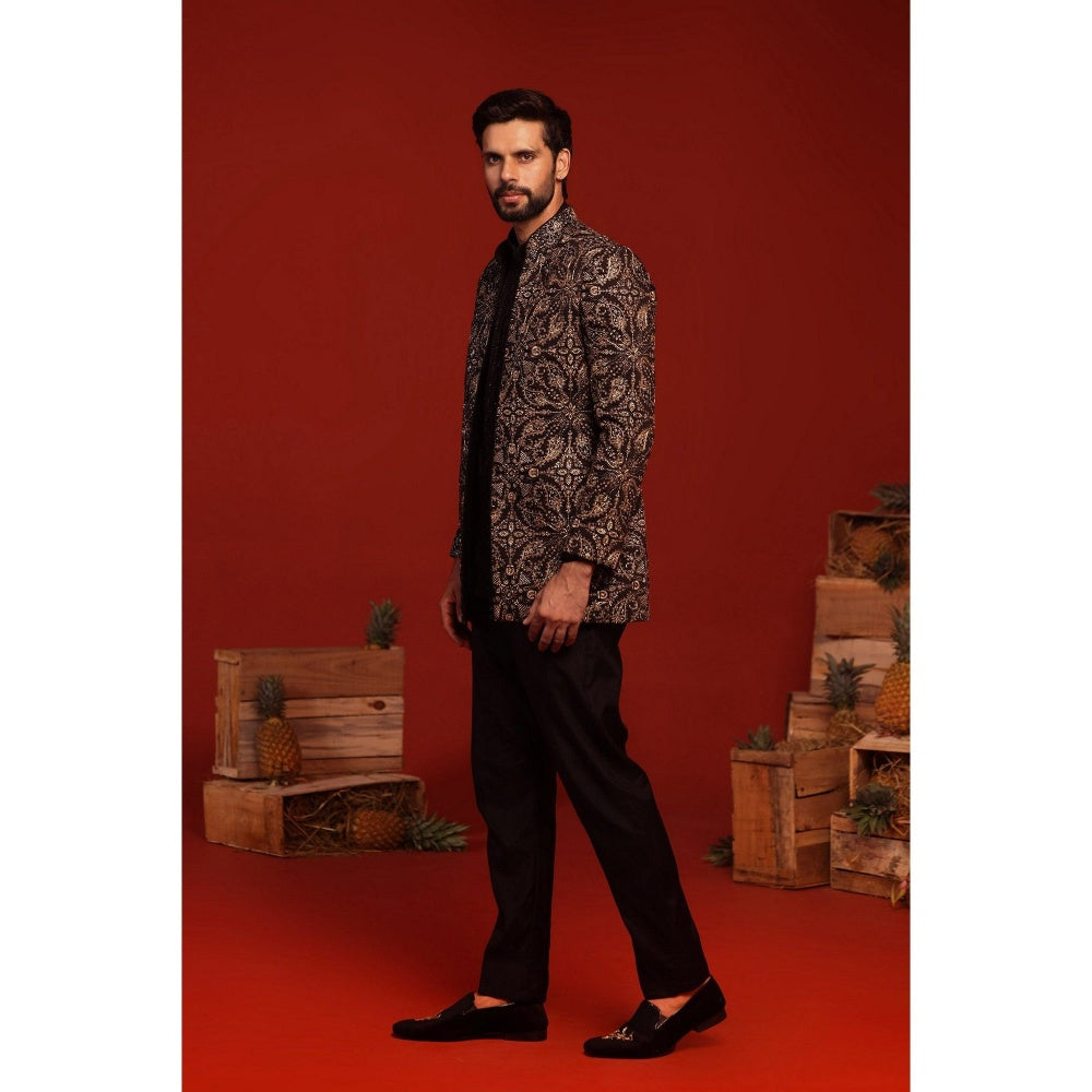 KALPRAAG Pradyut Black Kurta and Pant with Coat