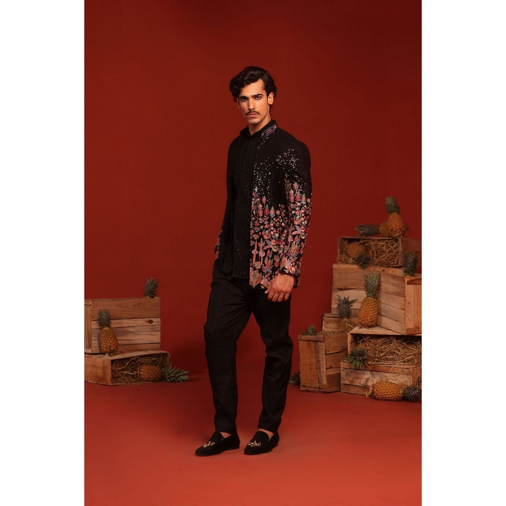 KALPRAAG Zainab Black Kurta and Pant with Coat