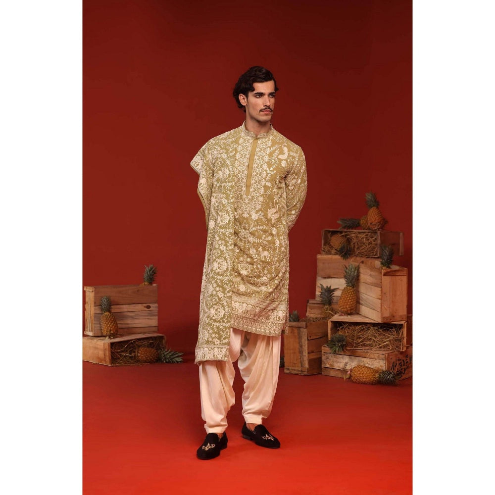 KALPRAAG Mrityunjay Mehandi Green Kurta with Patiala Pant and Dupatta