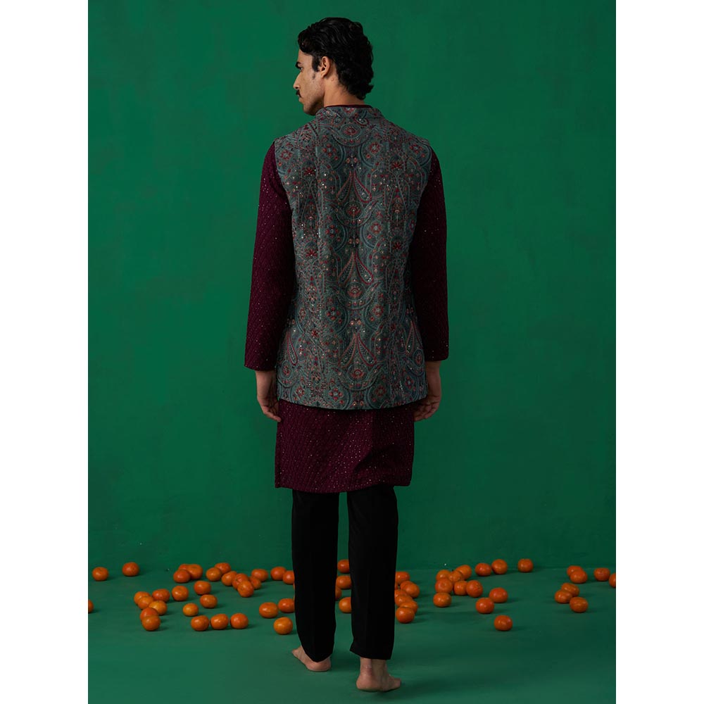 KALPRAAG Kashmiri Mehndi Kurta with Jacket and Pant
