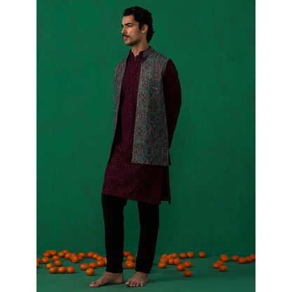 KALPRAAG Kashmiri Mehndi Kurta with Jacket and Pant