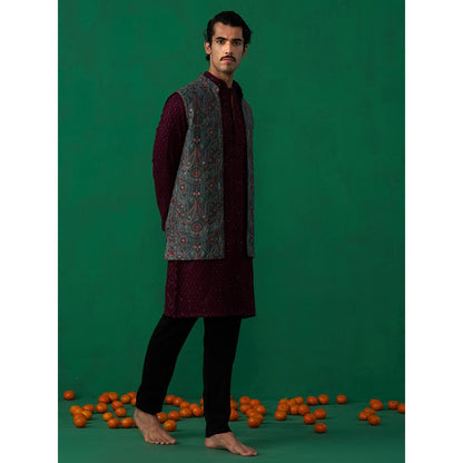 KALPRAAG Kashmiri Mehndi Kurta with Jacket and Pant