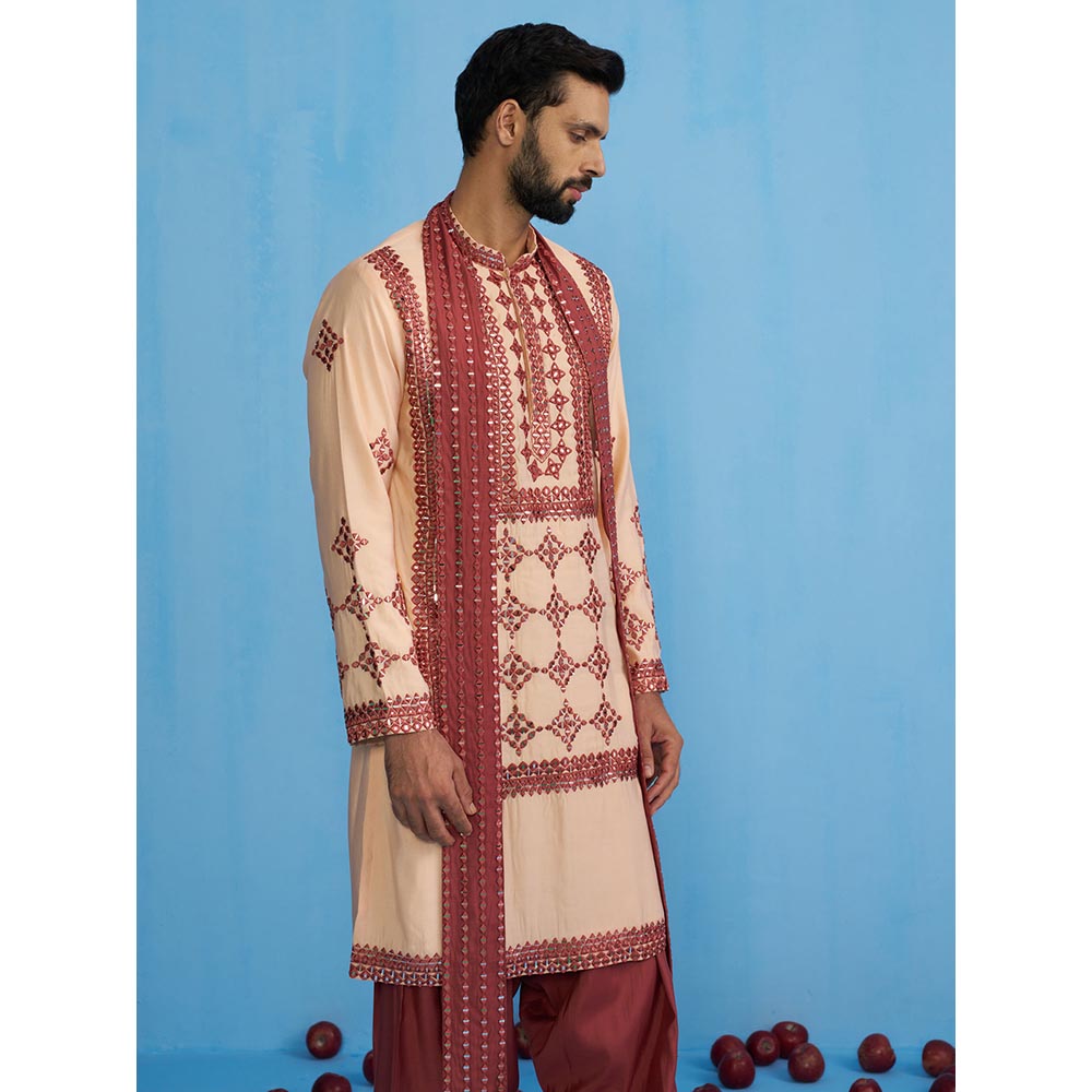 KALPRAAG Darpan Peach Kurta with Patiyala and Dupatta