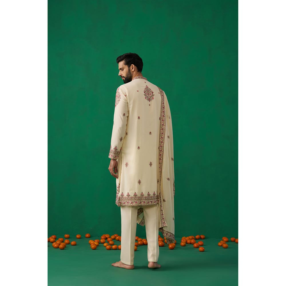 KALPRAAG Motif Cream Kurta with Pant and Dupatta