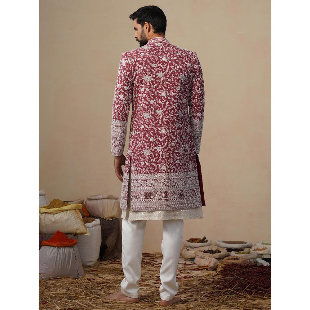 KALPRAAG Gulbahar Cut dana Maroon Indowestern Sherwani With Kurta And Pant