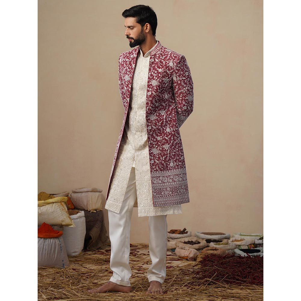 KALPRAAG Gulbahar Cut dana Maroon Indowestern Sherwani With Kurta And Pant