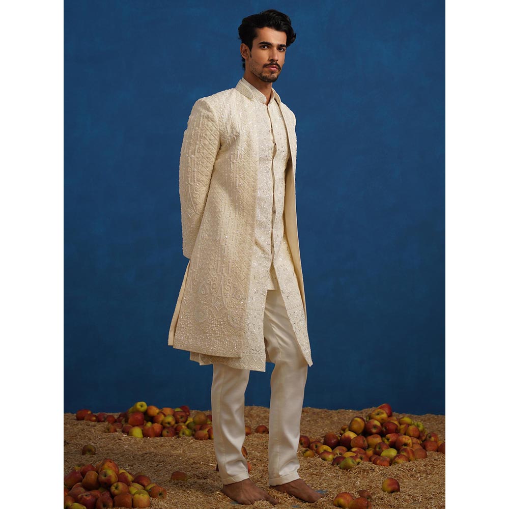 KALPRAAG Anant Cut dana Ivory Sherwani With Kurta And Pant
